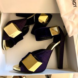 ❌❌ SOLD ❌❌ PIERRE HARDY Eggplants Sandals with Gold Tone SZ 8